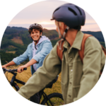 ado parent sourire réguler émotions enfants ados